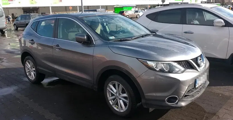 samochody osobowe Nissan Qashqai cena 52000 przebieg: 98500, rok produkcji 2016 z Szczecin